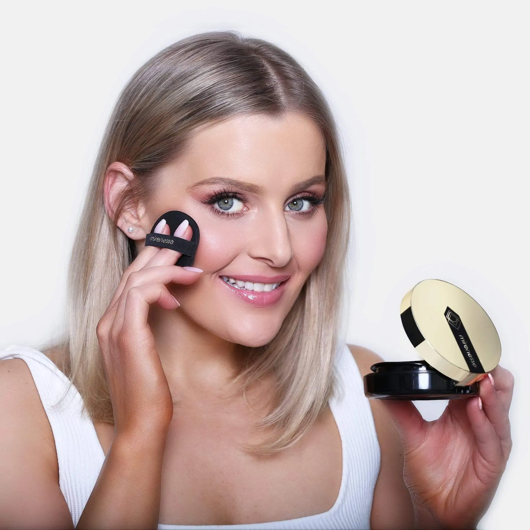 10 Collagen Cushion Compact Foundation- Winner Best Foundation