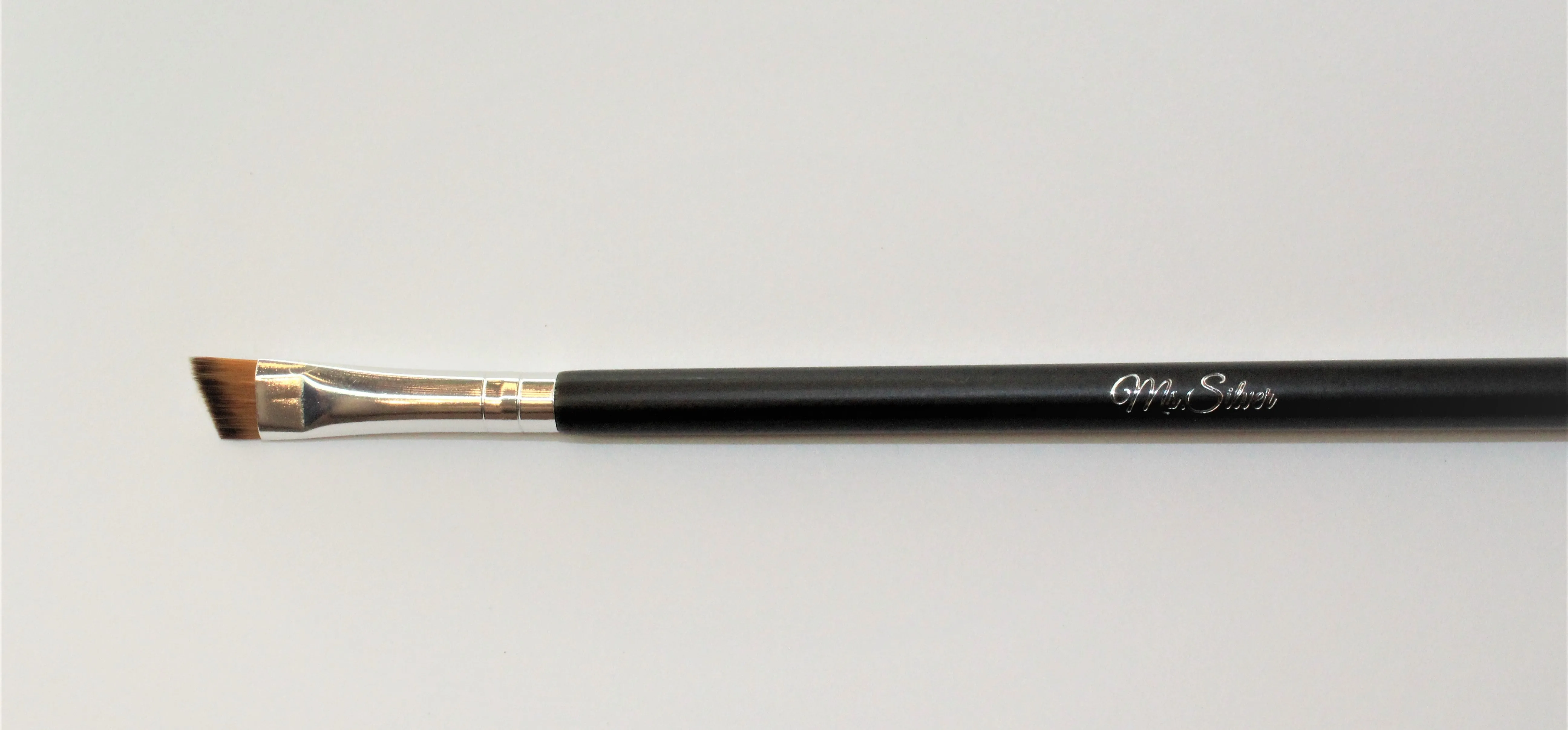 181 - ANGLED BROW BRUSH