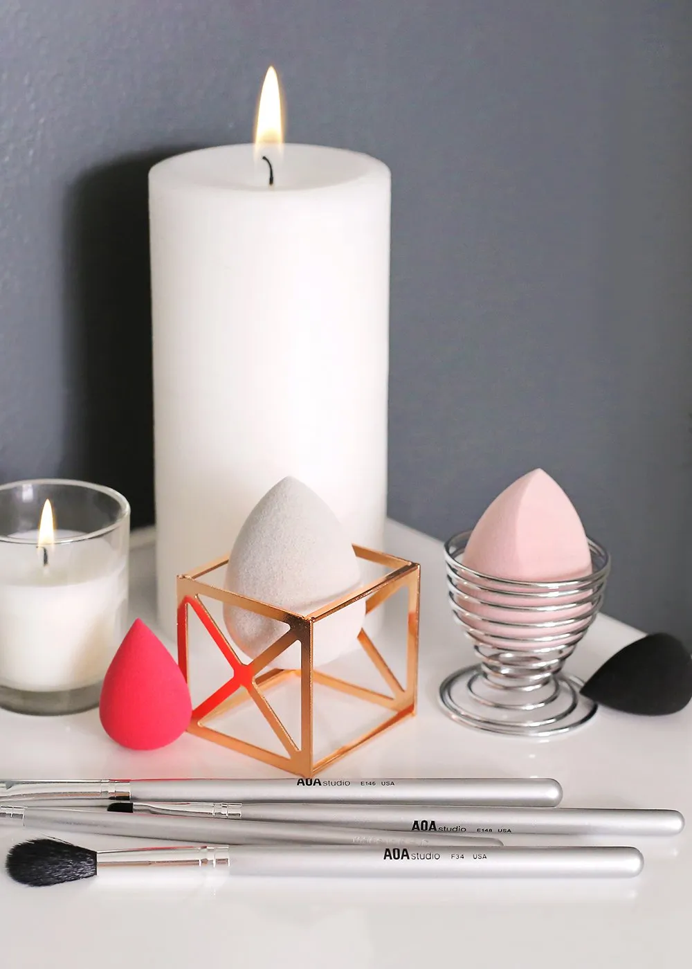 A : AOA Cubie Blender Holder - Rose Gold