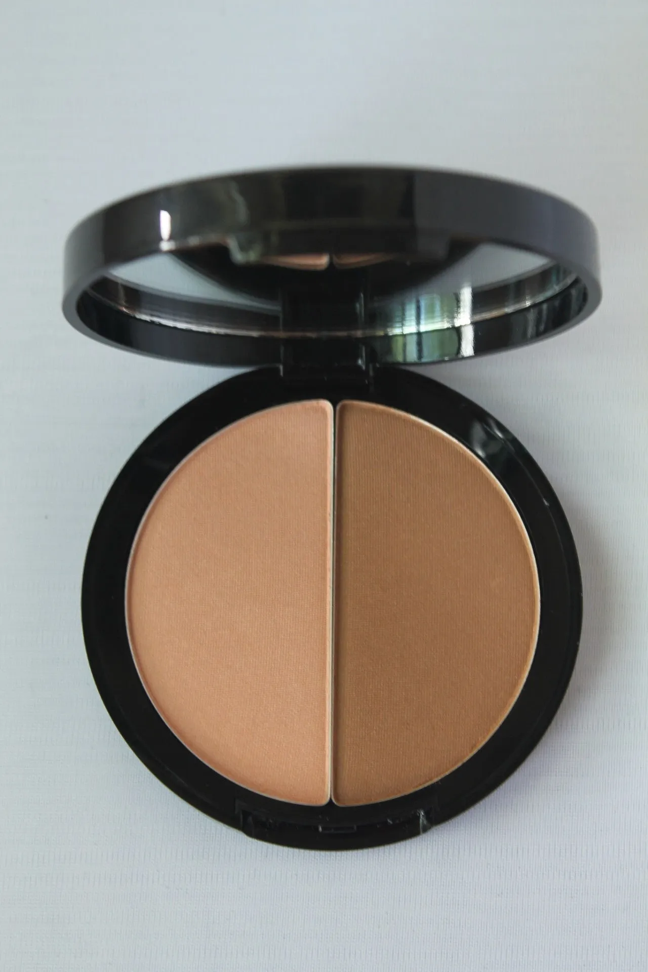 Afternoon Delight Contour/ Sculpting Powder Duo Compact with Mirror