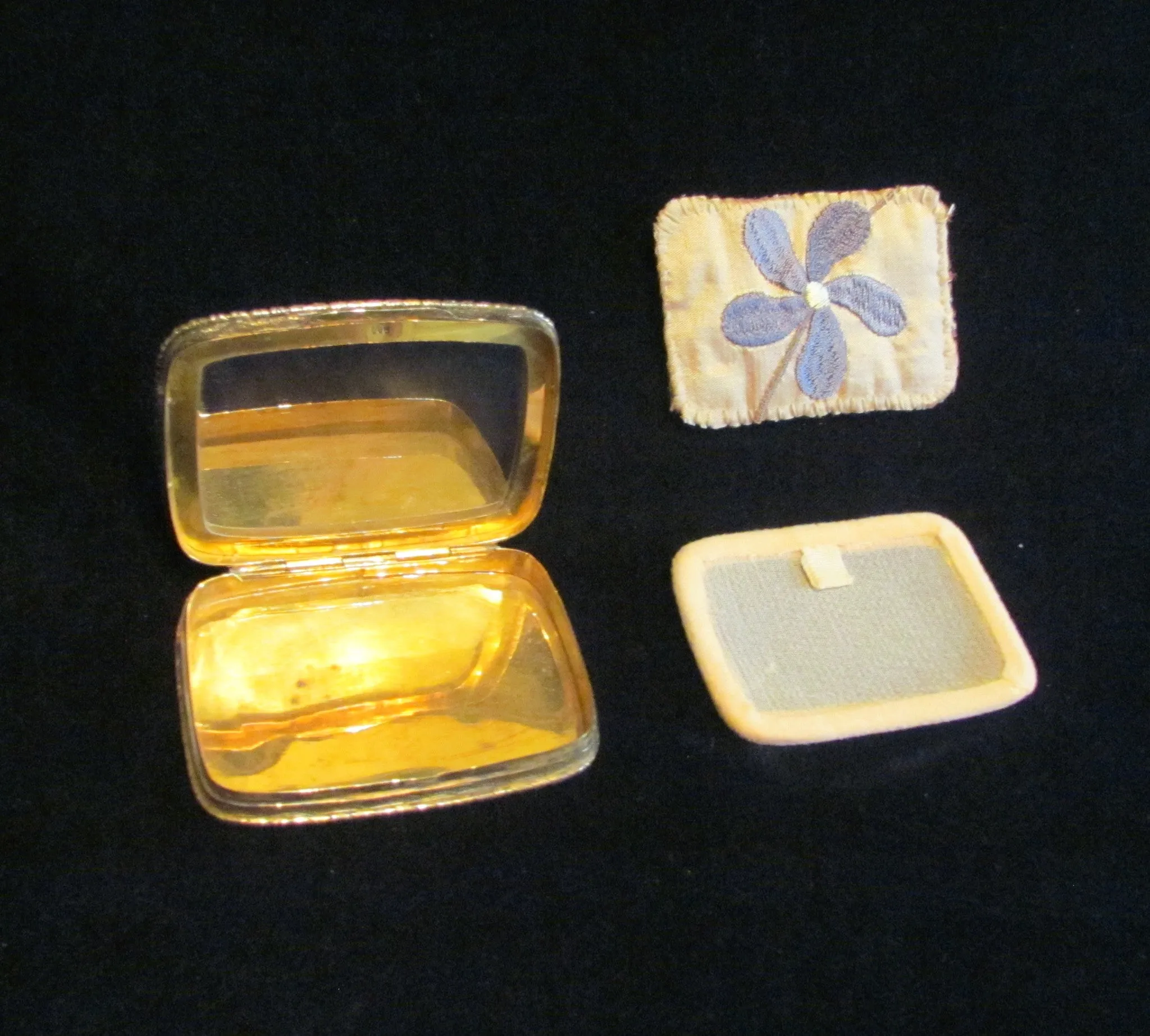 Antique 800 Silver Compact Enamel Courting Scene Guilloche Flowers Excellent Condition