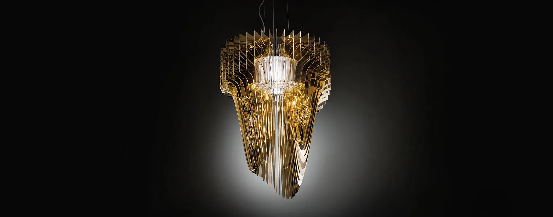 Aria Gold Suspension Lamp by SLAMP.