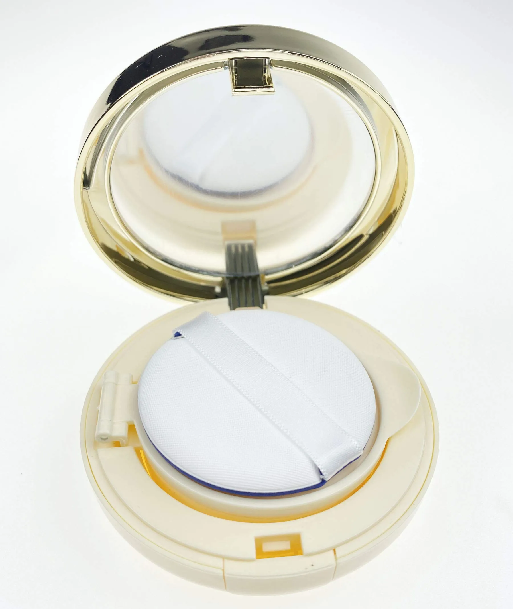 ASTRQLE 15ml 0.5oz Empty Luxurious Golden Portable Make-up Powder Container Air Cushion Puff Case Holder with Powder Puff and Mirror Refillable Make Up Founda gold