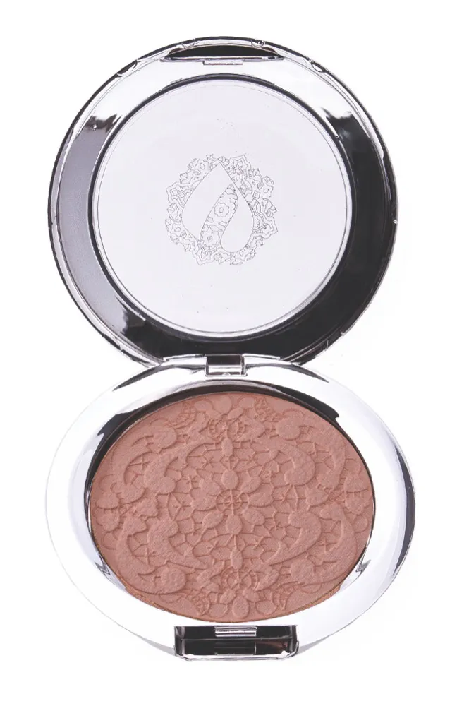 Chantilly Lace