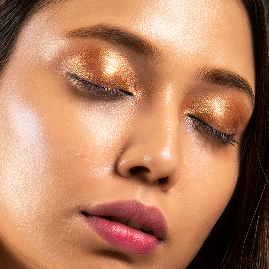 Color Pop (Mocha Bronze ) - Mocha tint   Bronze sheen Multi-Use Liquid Eyeshadow