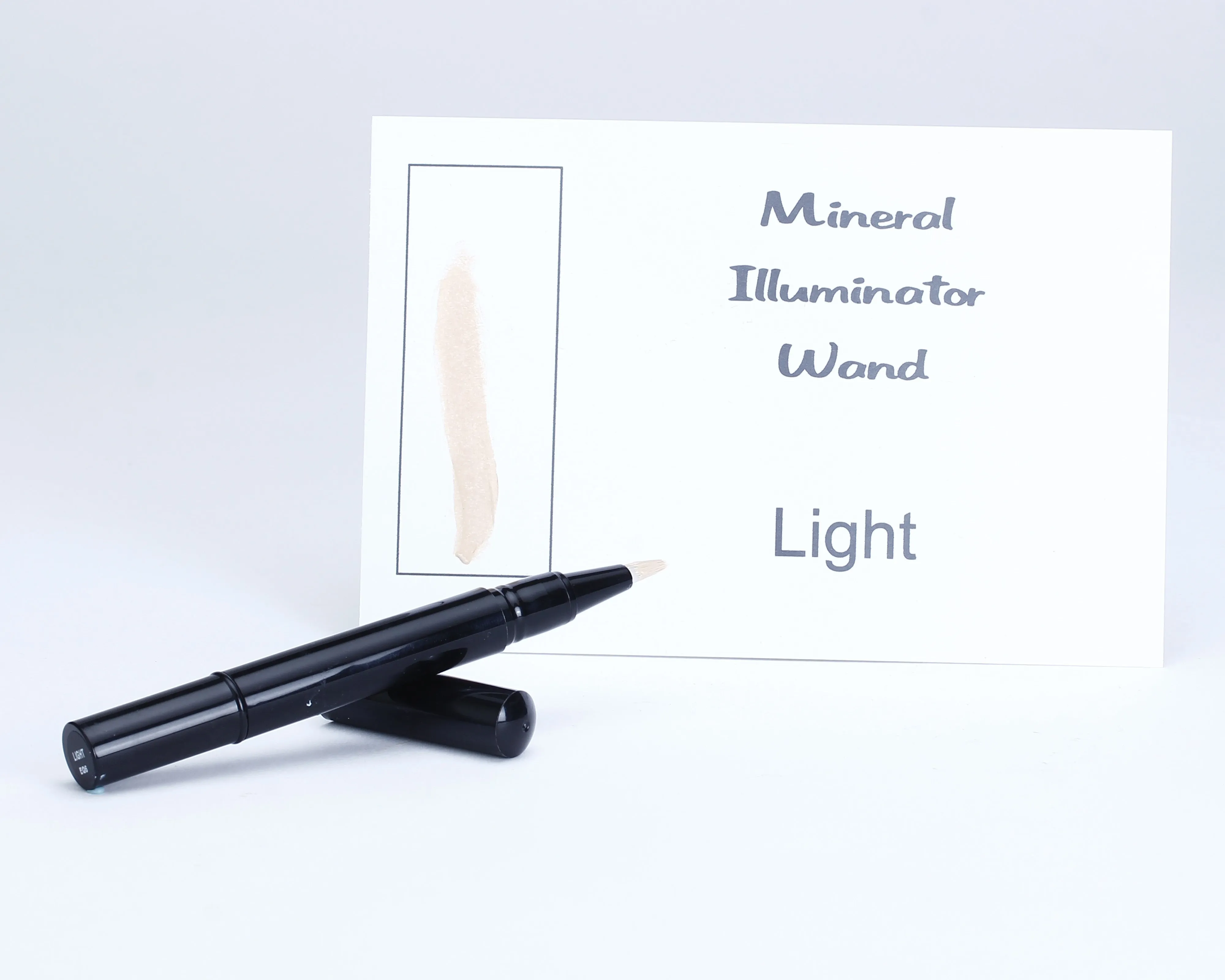Concealer/ Illuminator Brush Wand. Aka The Trick Stick