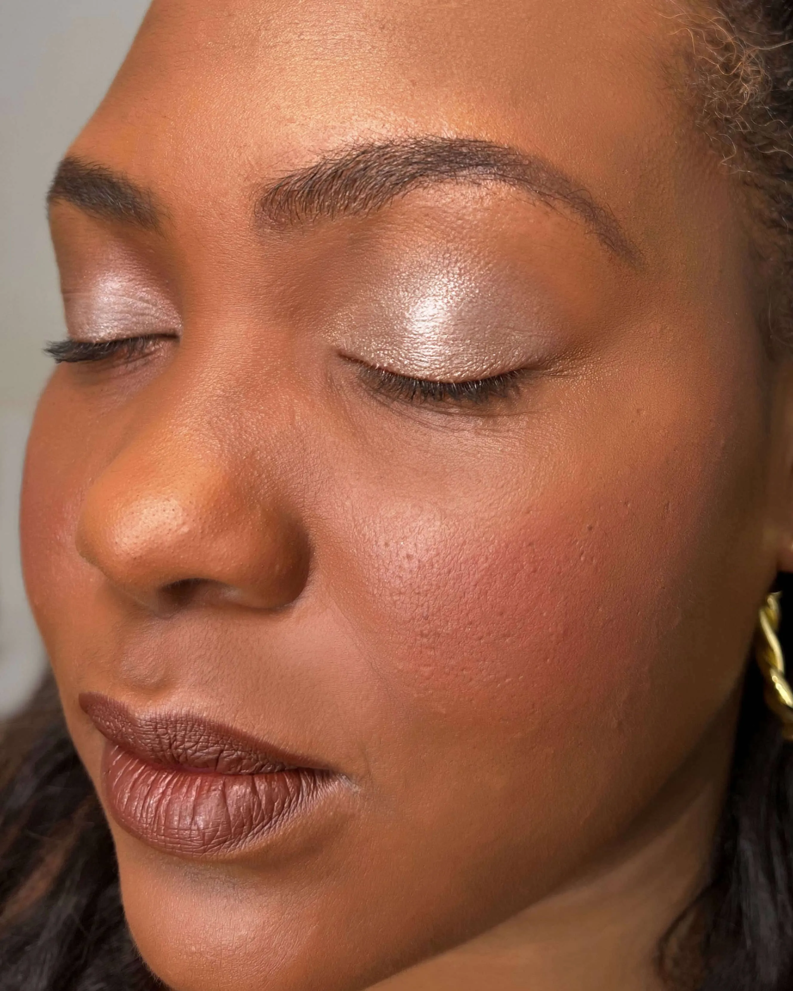 Cream Clay Shimmer Eyeshadow