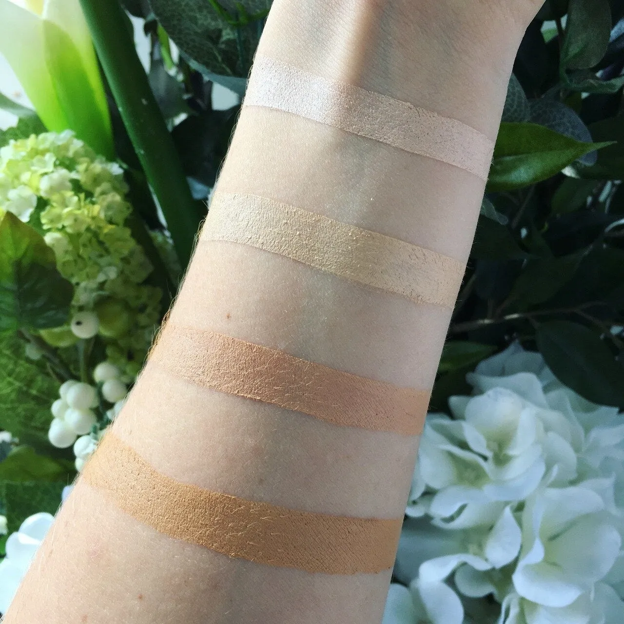 Eclipse Concealer - Light