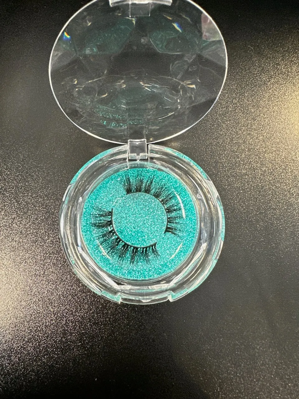 EOB Mink Lashes E01 (17MM)