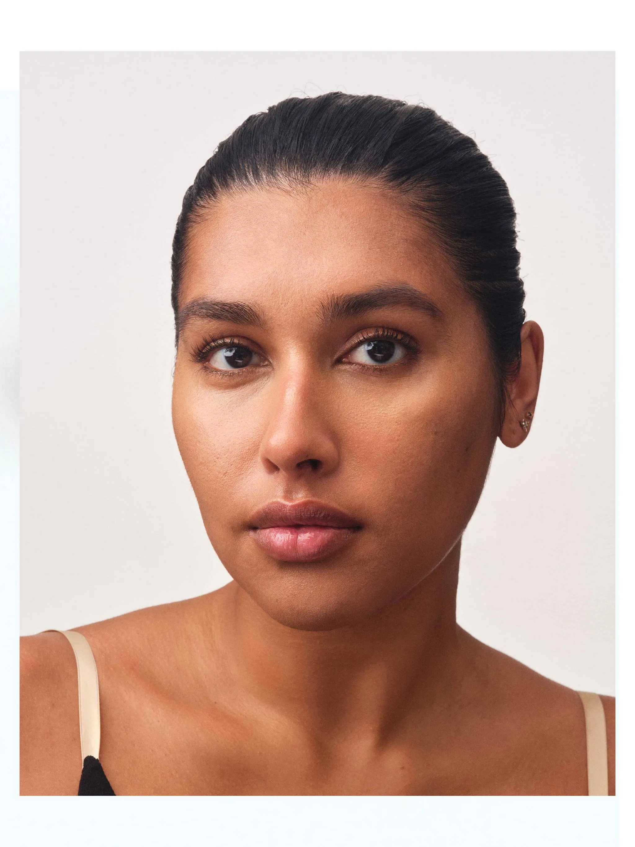 Essential Face Compact