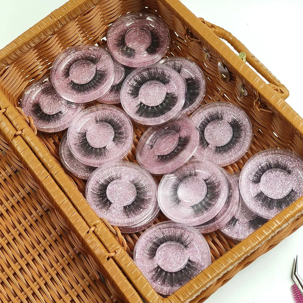 Eyelashes Natural Looking Fluffy False Eyelashes Mink 15mm Bulk Wispy Lashes 20 Pairs (H2）