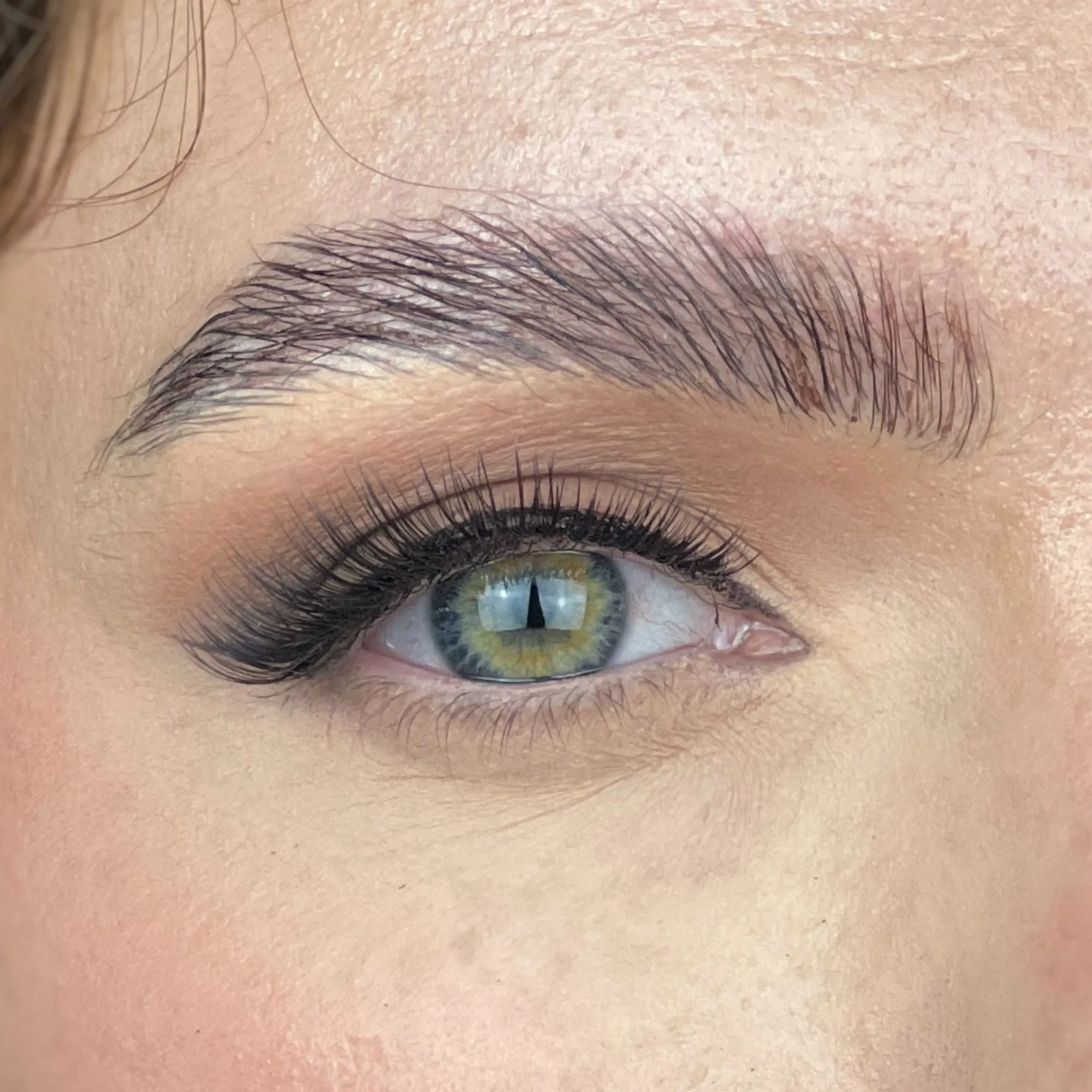 Kiss Looks So Natural Lashes - Iconic