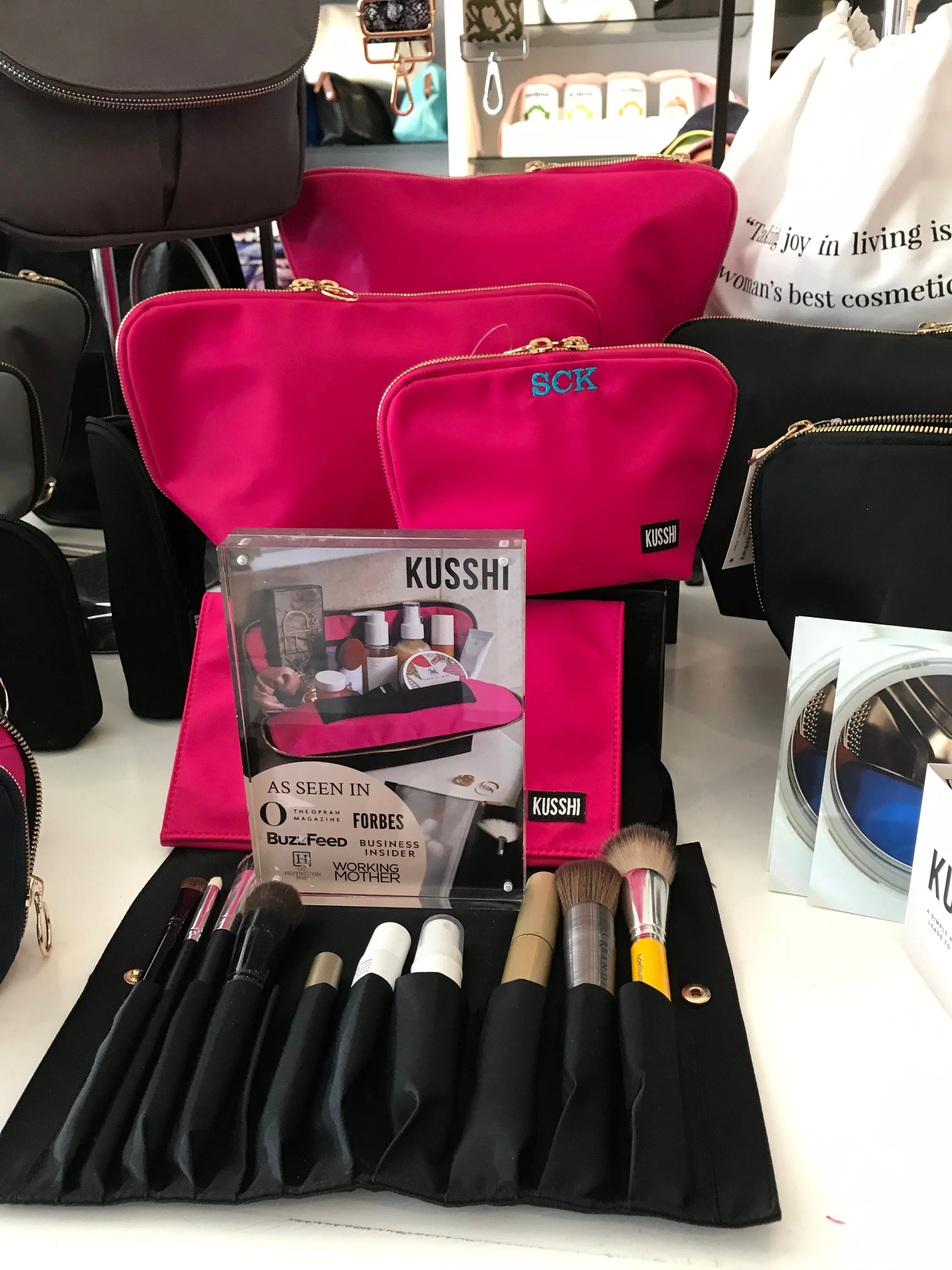KUSSHI Fabric Makeup Bags
