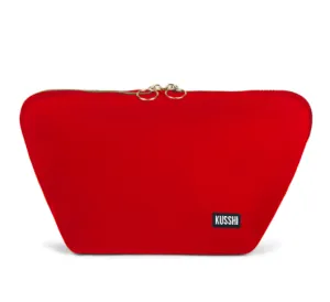 Kusshi - Vacationer Makeup Bag in Candy Apple/Pink