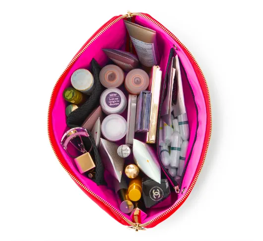 Kusshi - Vacationer Makeup Bag in Candy Apple/Pink