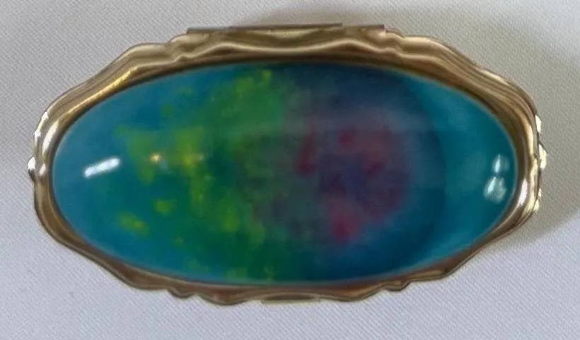 LipStick Ring Holder w/Flip-up Mirror