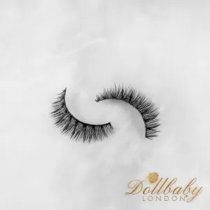 'Milan' Strip Eyelashes (Non Magnetic) Light & Natural