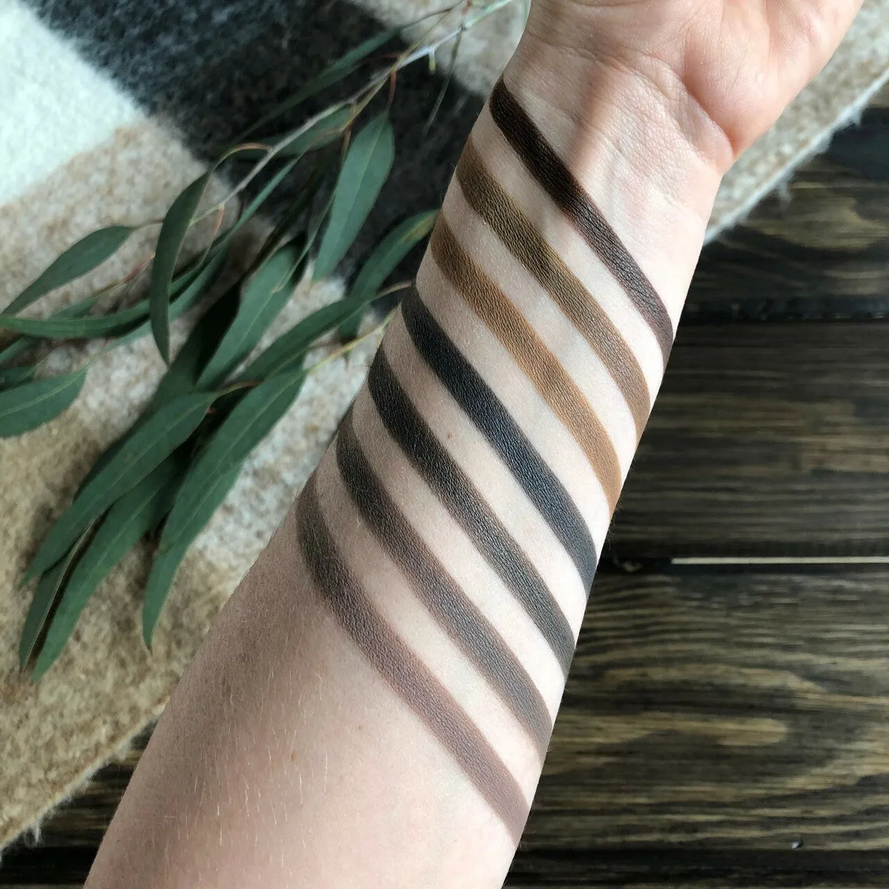 Mineral Brow Colour - Volcanic
