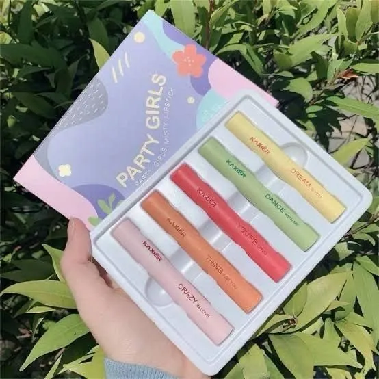 Pack of 5 PARTY GIRLS LIPSTICK