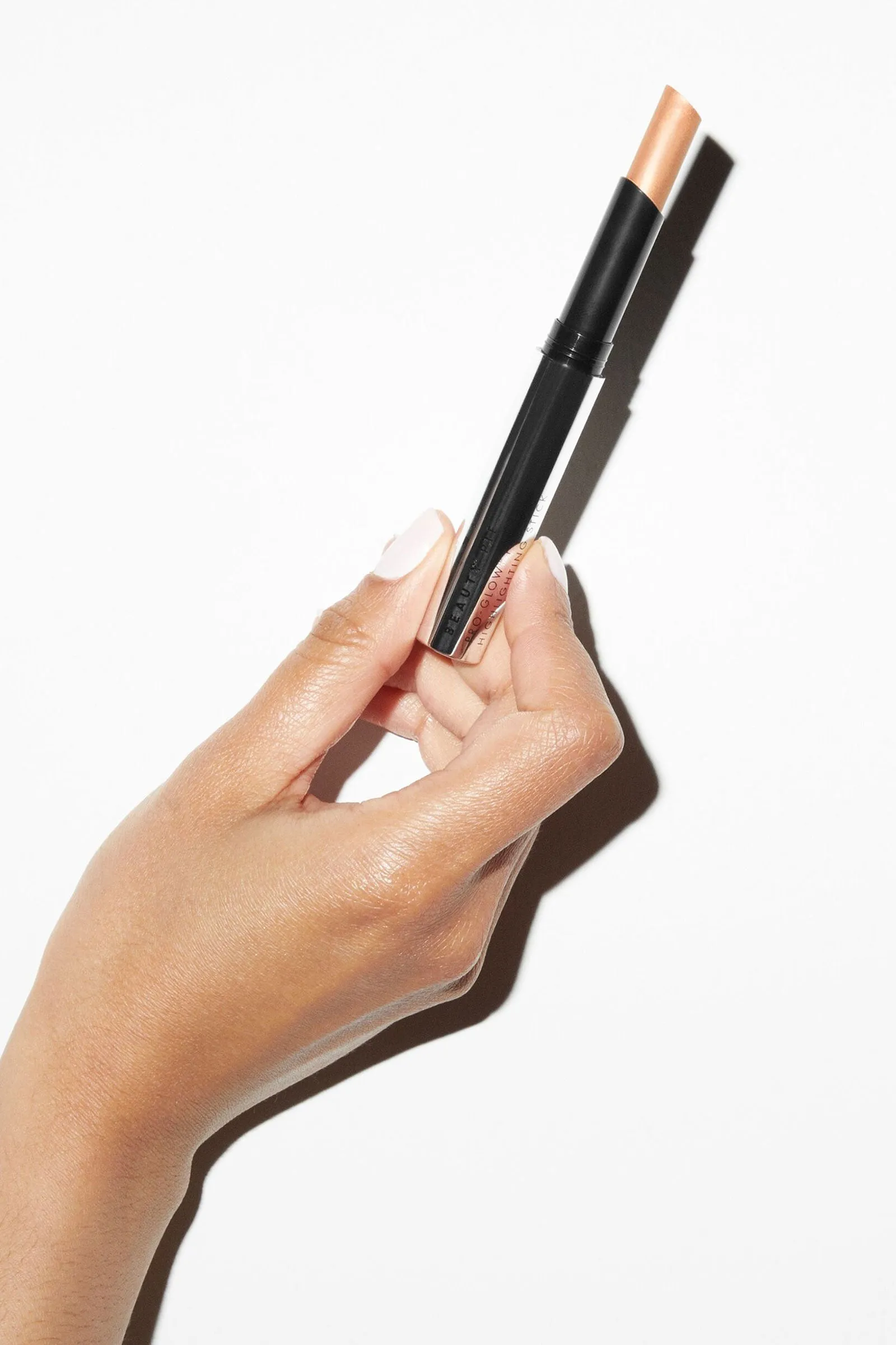 Pati Dubroff  Pro Glow Perfect Highlighting Stick