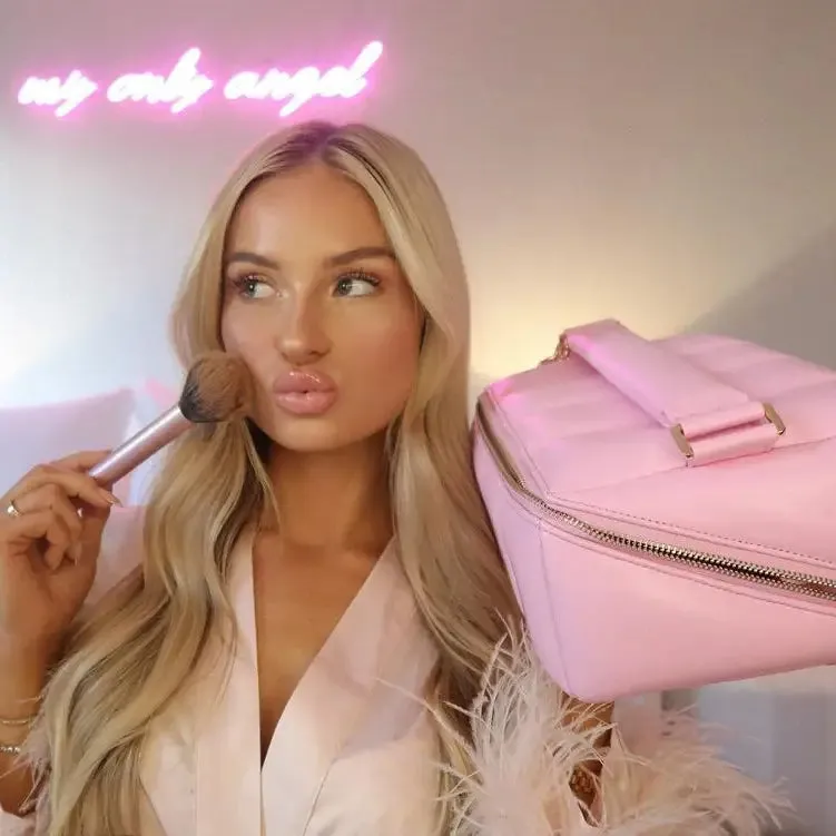 Pink Large Beauty Case - The BIGEE
