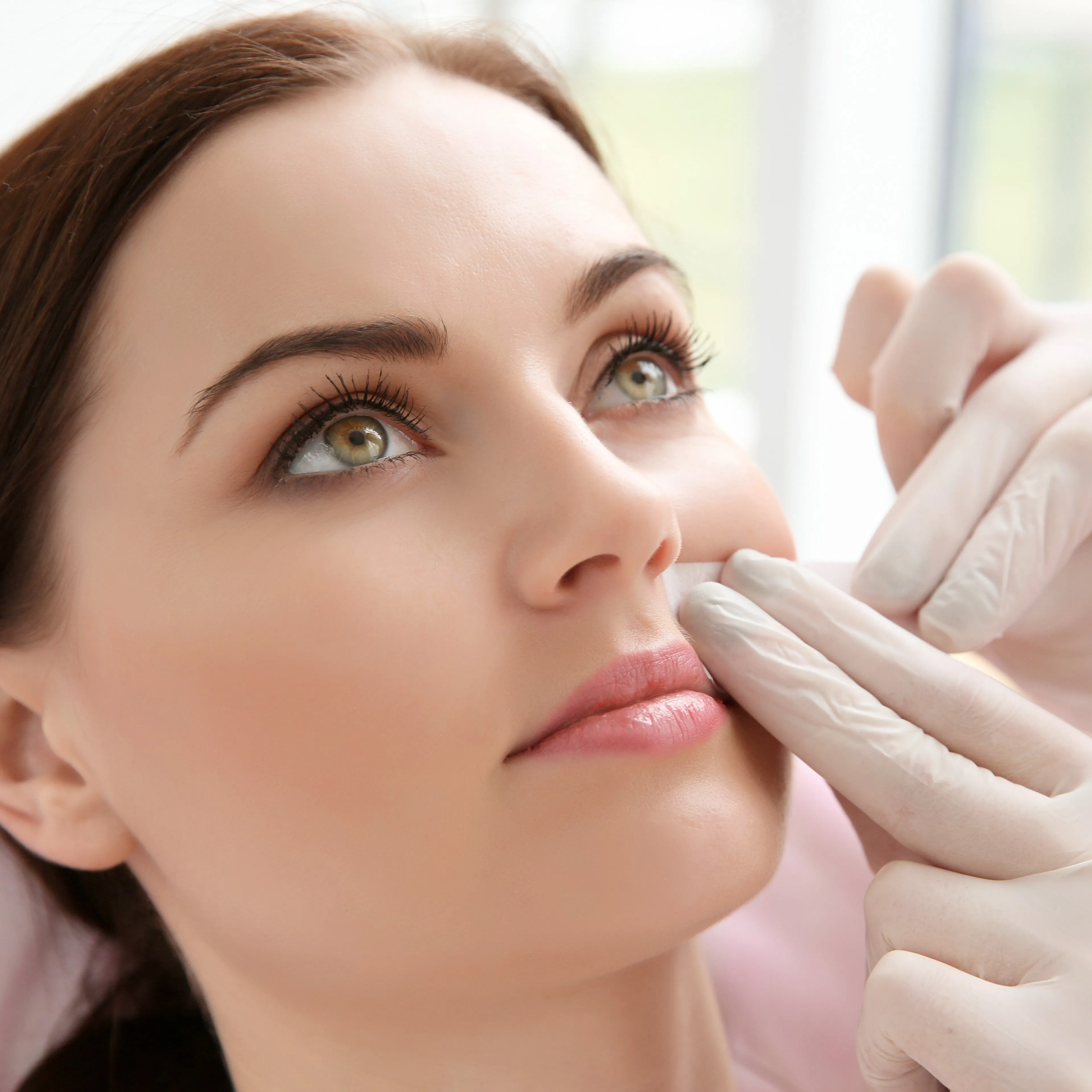 PURE Lip or Chin Wax - 10 min Treatments (Course)