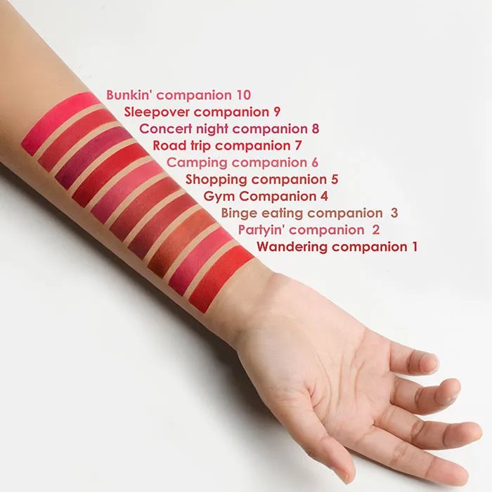 Purplle Ultra HD Velvet Matte Lipstick, Red - Wandering Companion 1 | Highly Pigmented | Long Lasting | Easy Application | Water Resistant | Transferproof | Smudgeproof (2.5 g)