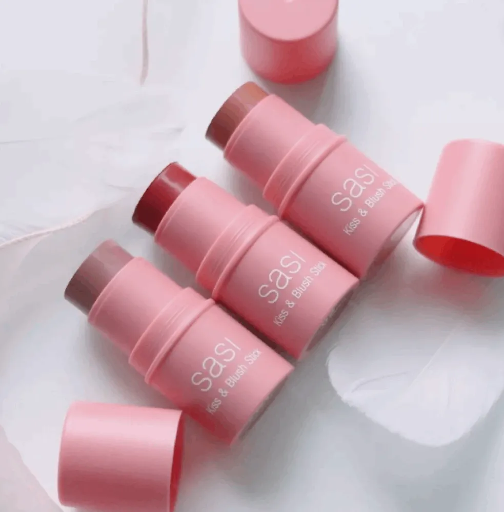 Sasi Kiss & Blush Stick - 04 First Love 4g for Flawless Makeup