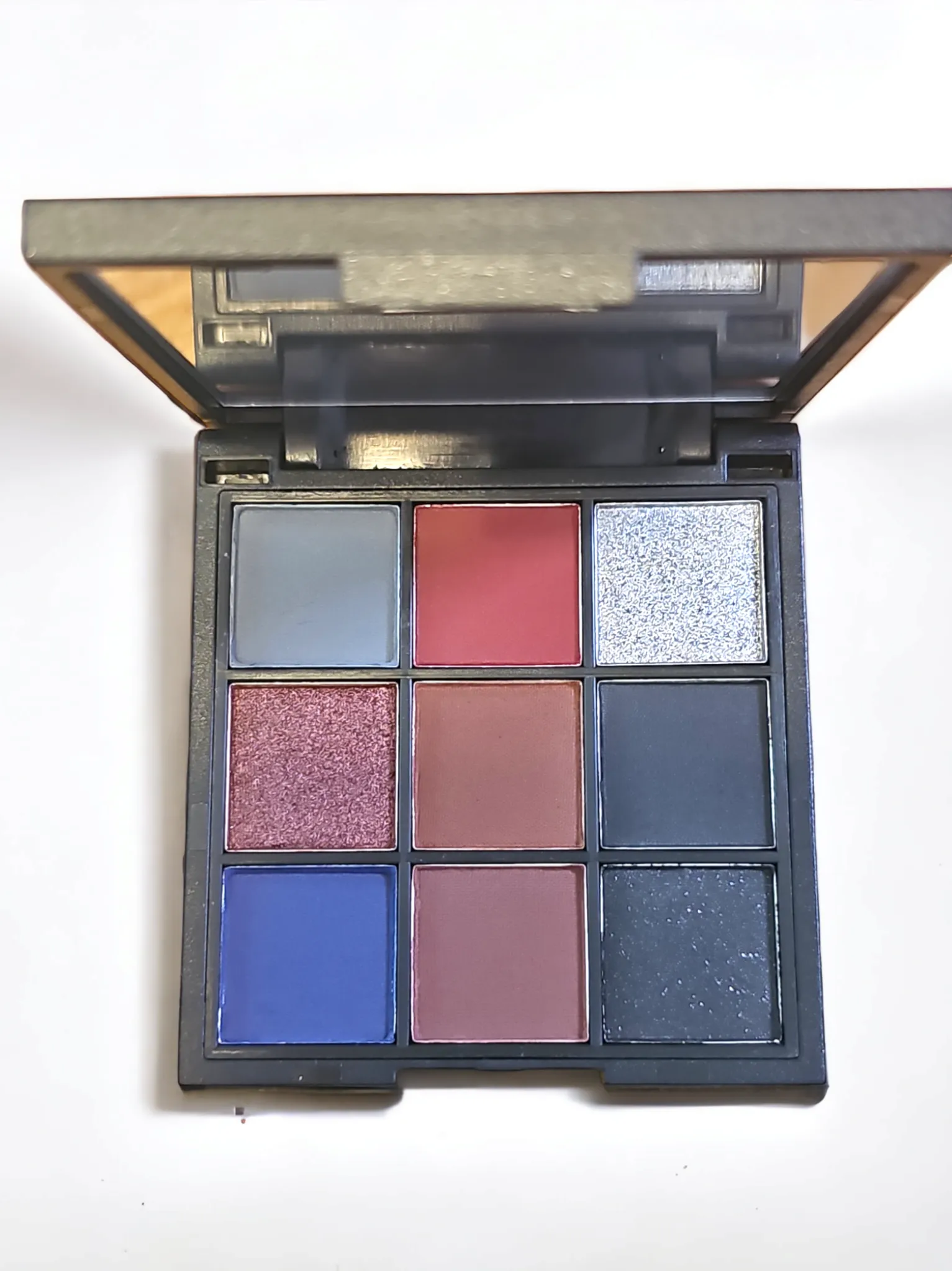 SMOKE SHOW Eyeshadow Palette