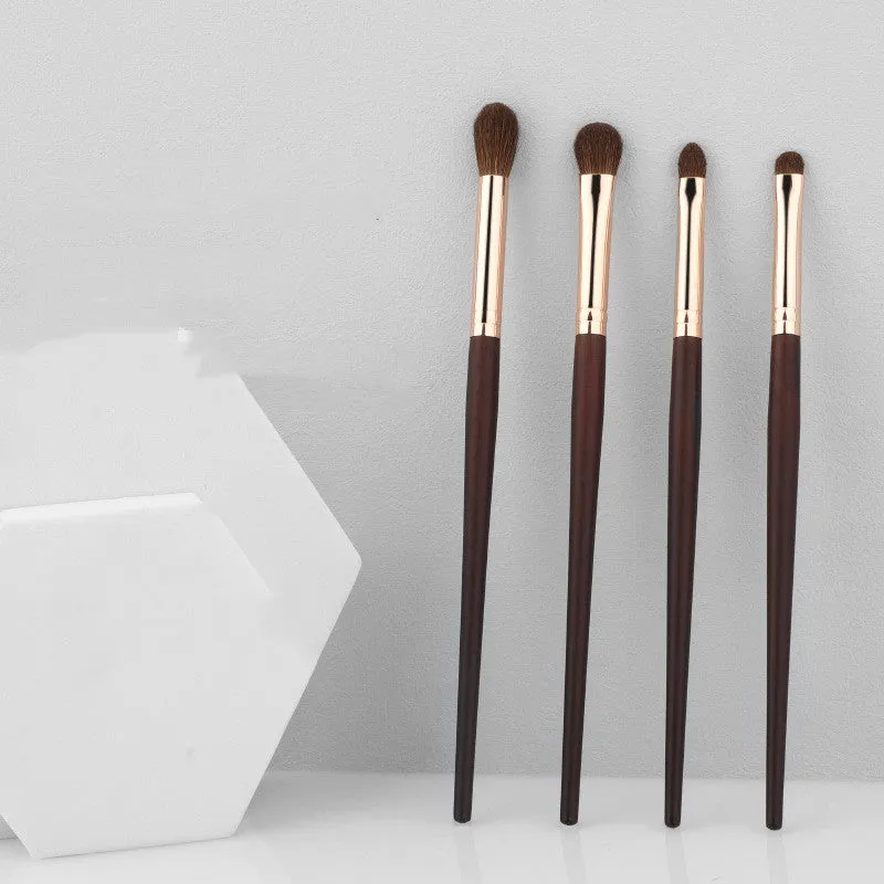 Soft Detail Eye Smudge Makeup Brush