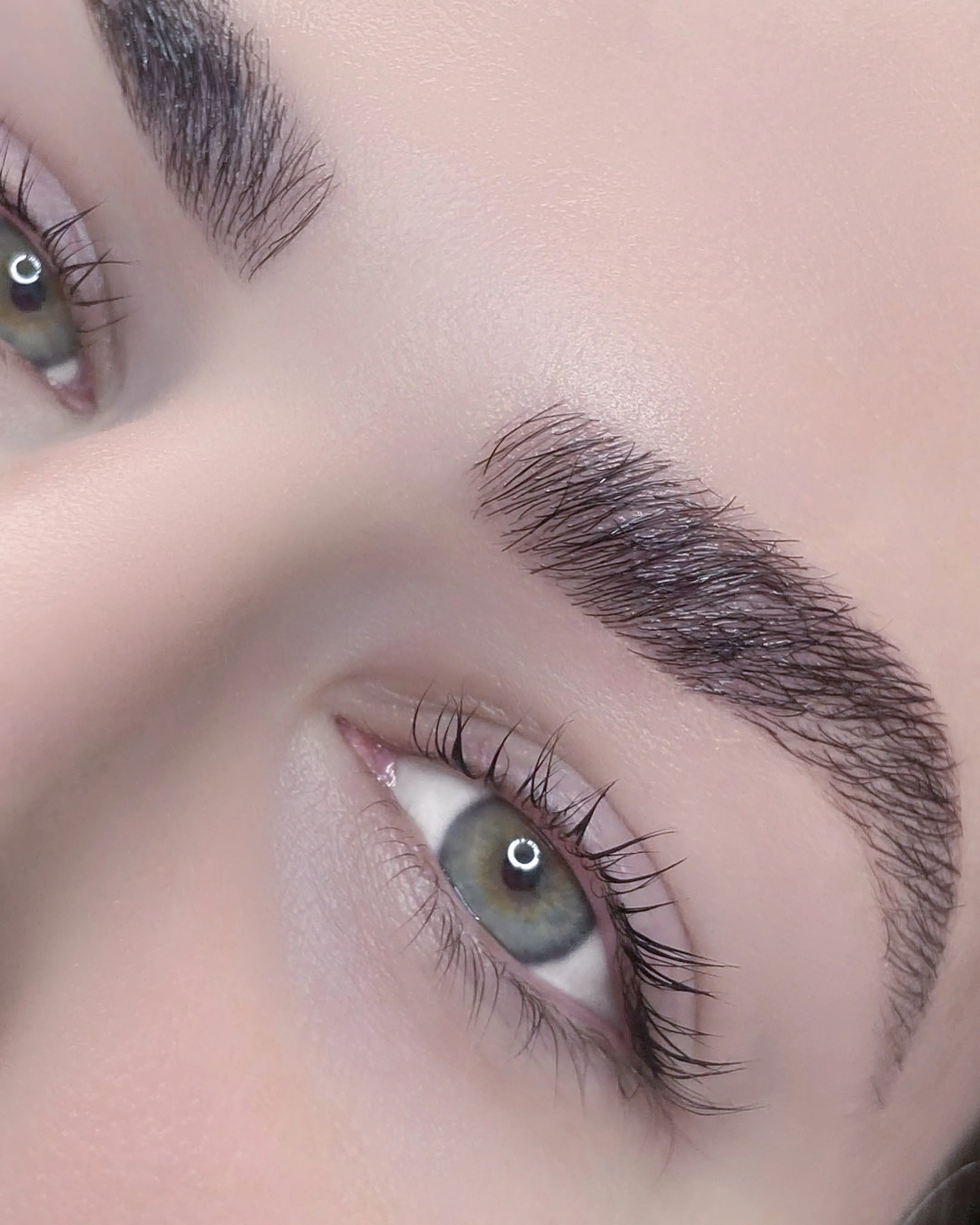 VEGAN LASH & BROW SETTING LOTION BOTTLE #02