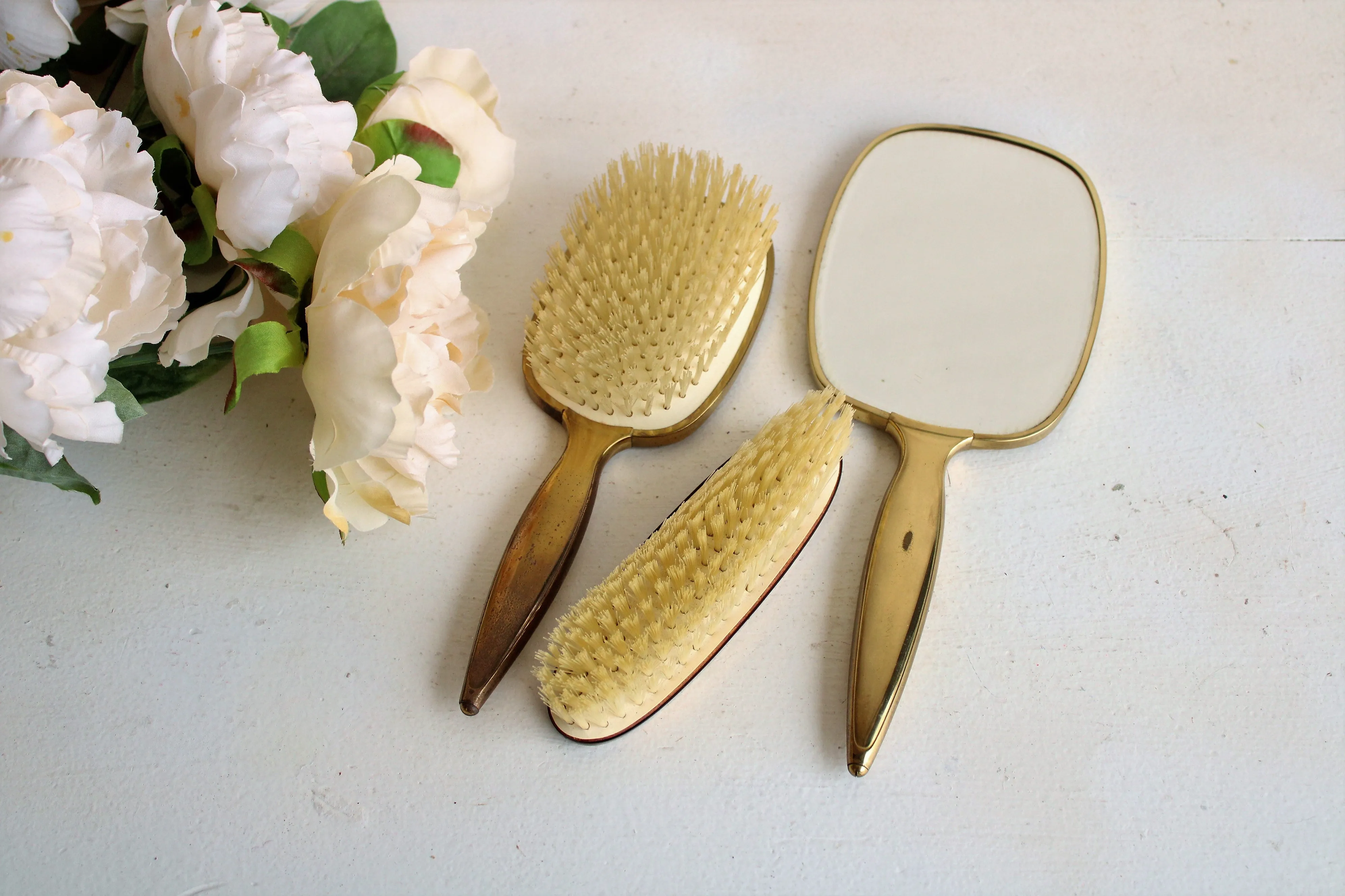 Vintage 1940s Vanity Set