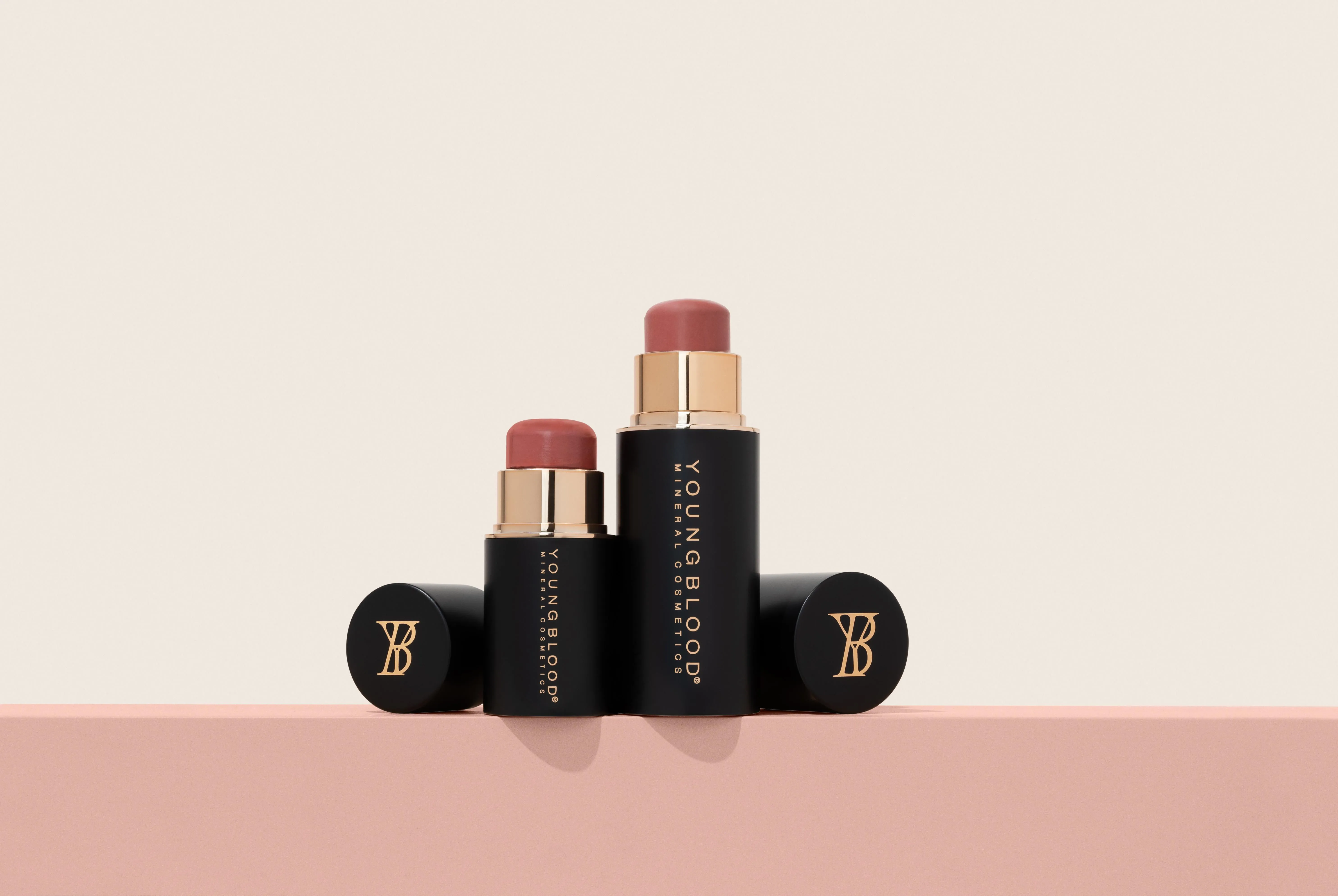 VividLuxe Crème Blush Stick