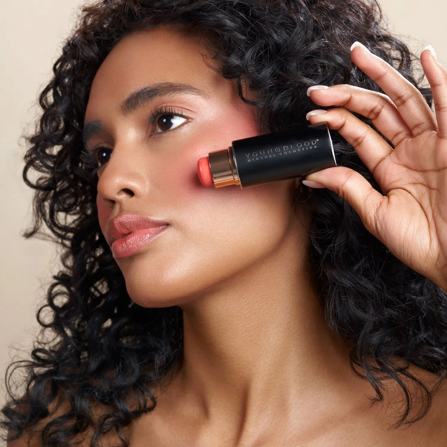 VividLuxe Crème Blush Stick