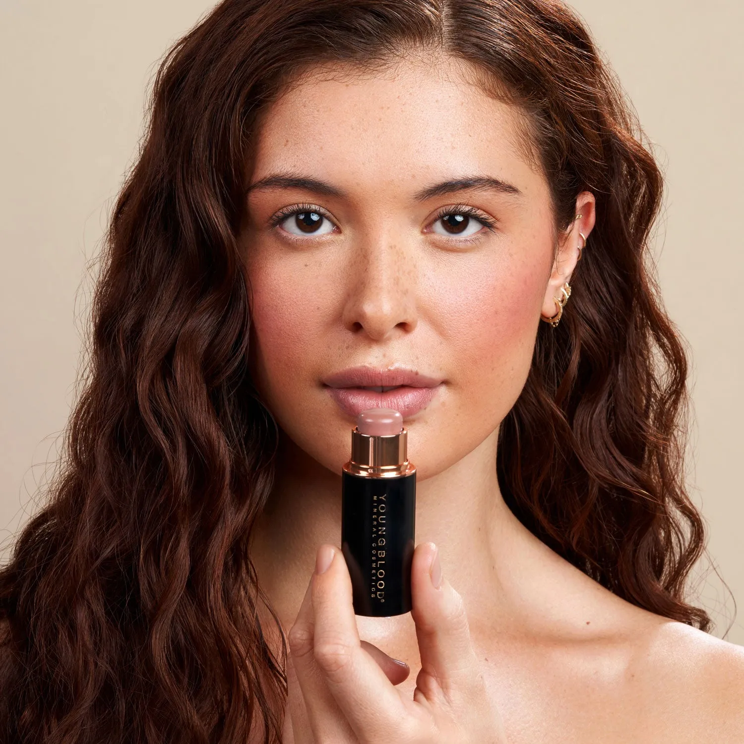 VividLuxe Crème Blush Stick