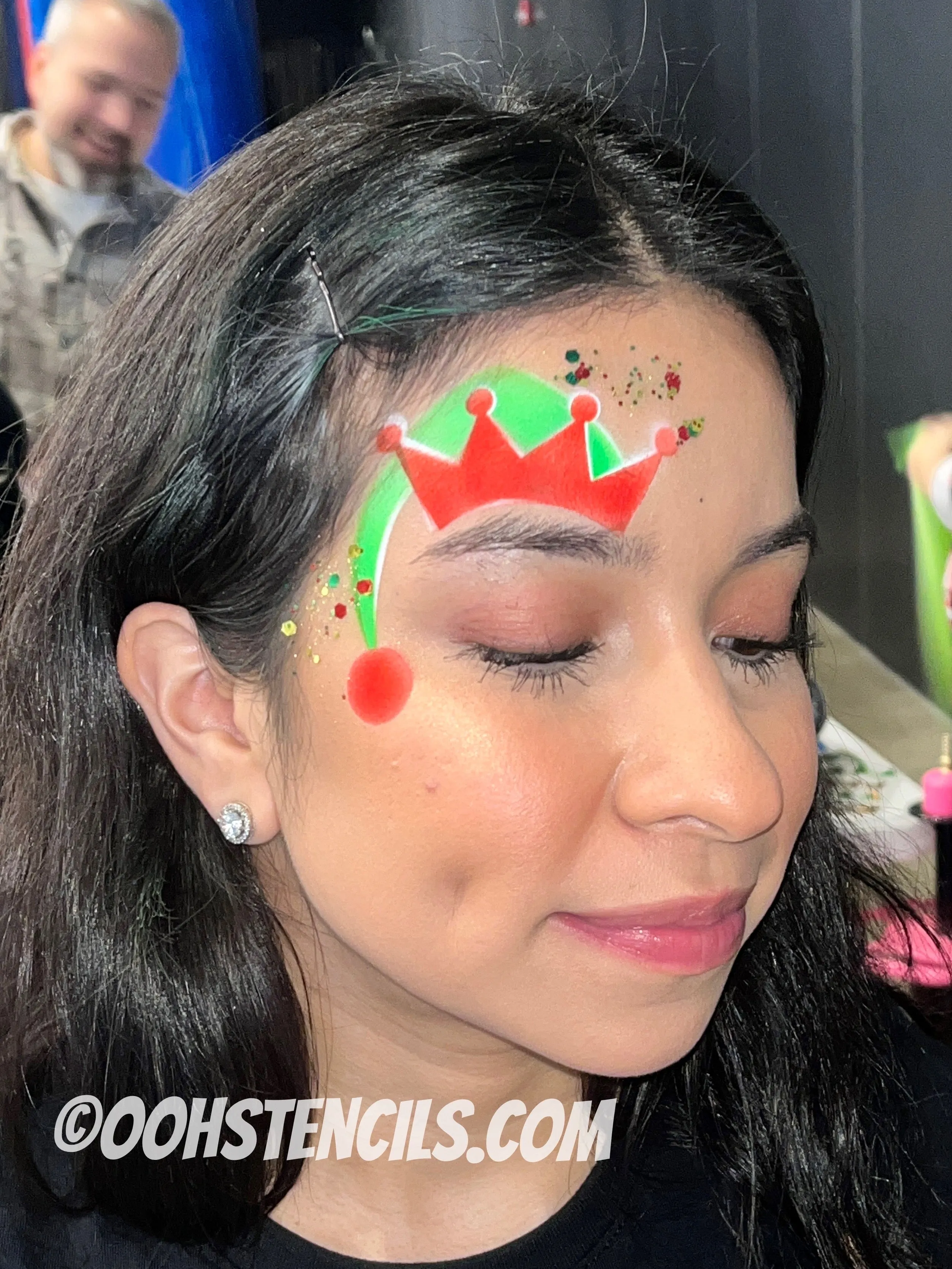 X08 Elf Hat Airbrush Face Stencil